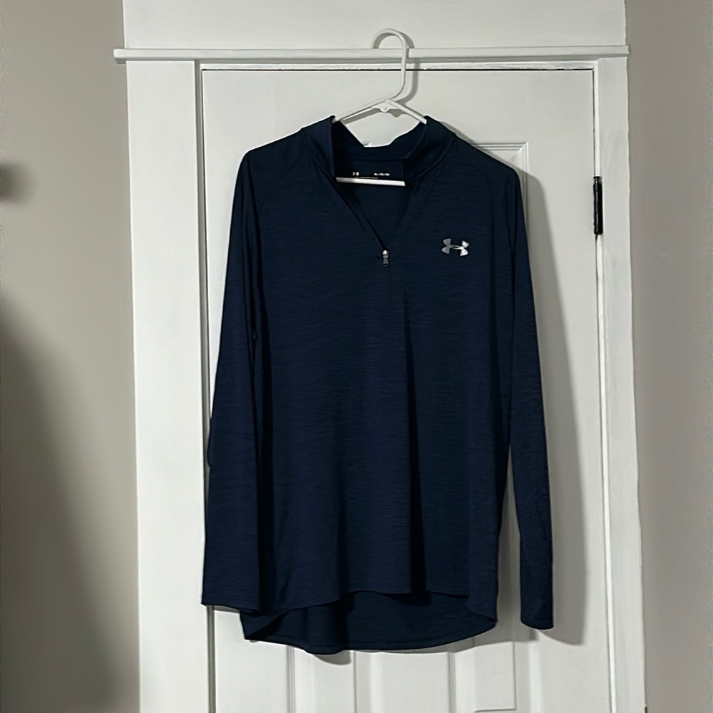 Men’s Under Armour 1/4 zip size XL
